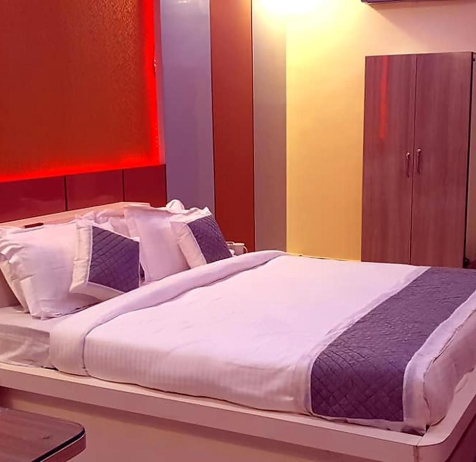 Gokul Raj By Wb Economy , Madhubani Hotel Buitenkant foto