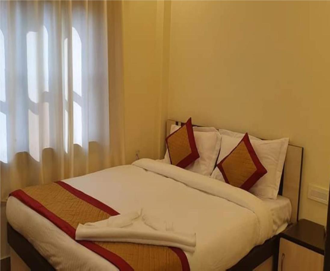 Gokul Raj By Wb Economy , Madhubani Hotel Buitenkant foto