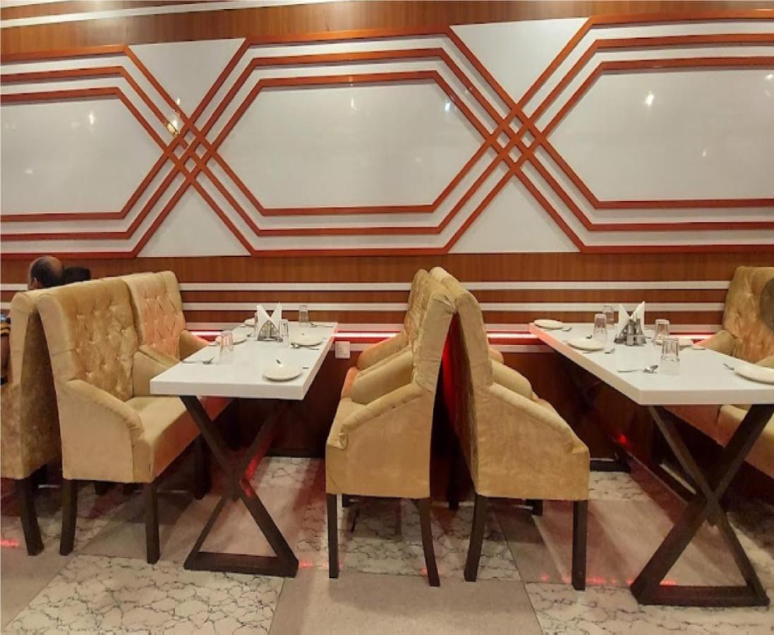 Gokul Raj By Wb Economy , Madhubani Hotel Buitenkant foto